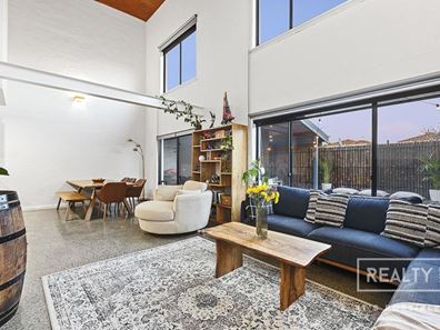 114D Deanmore Road, Scarborough WA 6019
