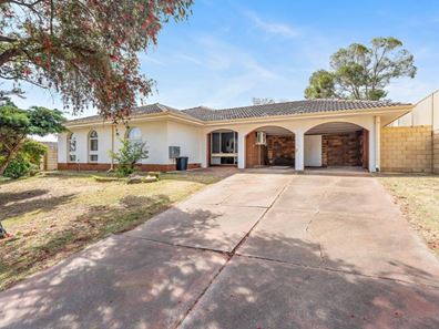12 Alola Street, Kelmscott WA 6111
