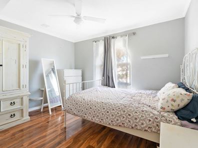 12 Alola Street, Kelmscott WA 6111