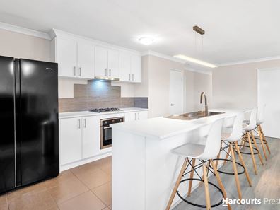 9 Coolie Street, Huntingdale WA 6110