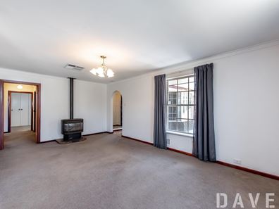 33 Garnkirk Road, Greenwood WA 6024