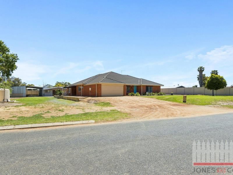 33 Brockholes Street, Bullsbrook WA 6084