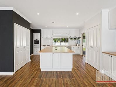 33 Brockholes Street, Bullsbrook WA 6084