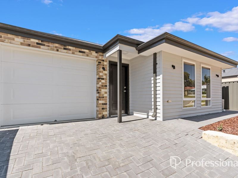 4/12 Astroloma Place, Koongamia WA 6056