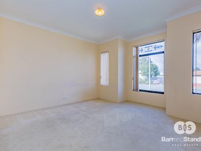 9 Cavendish Green, College Grove WA 6230