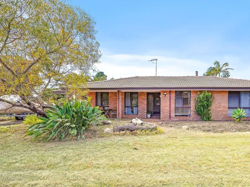 15 Oakdale Close, Halls Head