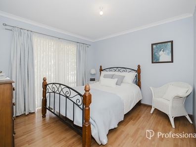 6 Sussex Way, Currambine WA 6028