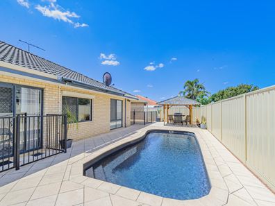 106 Campbell Road, Canning Vale WA 6155