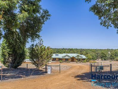 97 Limousin Way, Lower Chittering WA 6084