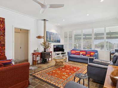 72 Arcadia Drive, Shoalwater WA 6169
