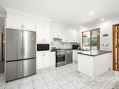 6 Michigan Heights, Success WA 6164