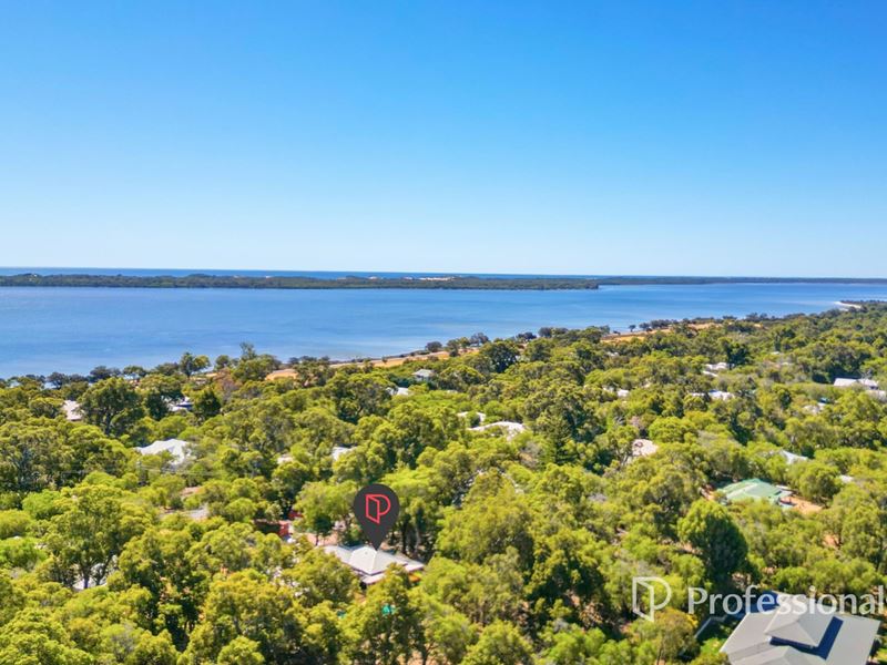 7 Hudson Place, Leschenault WA 6233