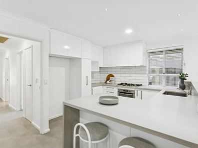 22 Wholley Street, Bayswater WA 6053