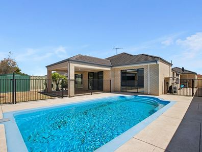 17 Brussels Circuit, Port Kennedy WA 6172