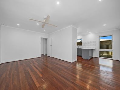 6 Benton Way, Warwick WA 6024