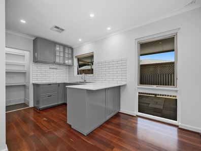 6 Benton Way, Warwick WA 6024