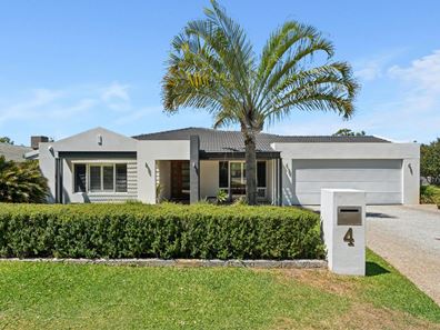 4 Churchlands Avenue, Churchlands WA 6018