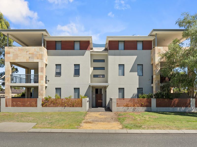 4/35 Brushfoot Boulevard, Success