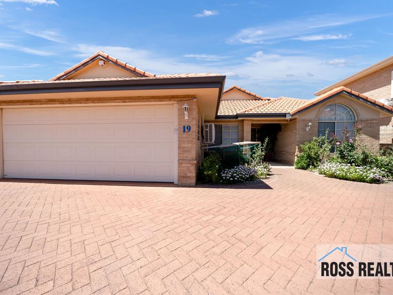 19 Rosaglen Rise, Noranda WA 6062