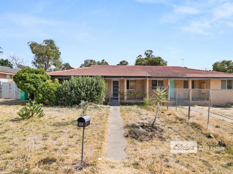 8A Davenport Way, Withers