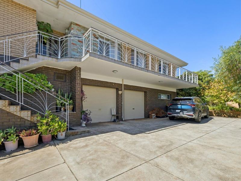 3 Derry Avenue, Mount Nasura WA 6112
