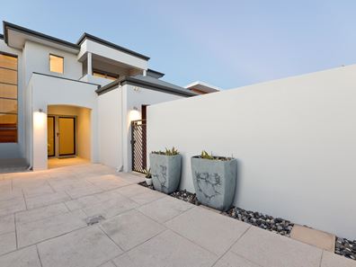 21A Davy Street, Alfred Cove WA 6154