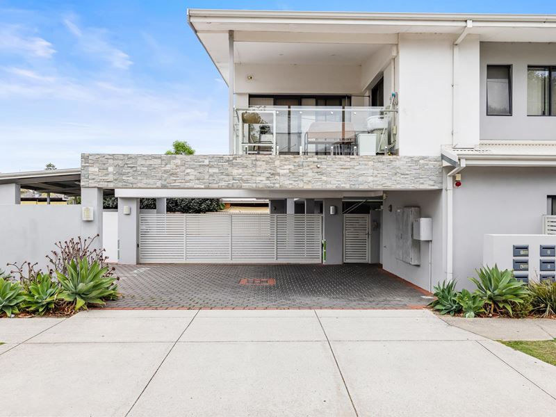 4/31 Firby Street, Cloverdale WA 6105
