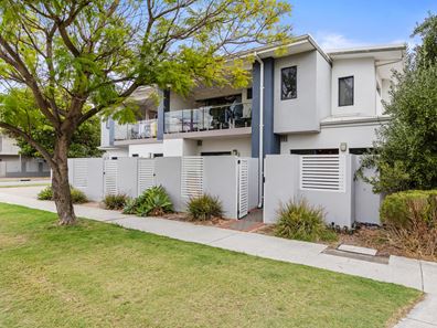 4/31 Firby Street, Cloverdale WA 6105