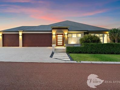 6 Hodnet Bend, The Vines WA 6069