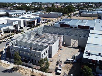 2 Radius Loop, Bayswater WA 6053