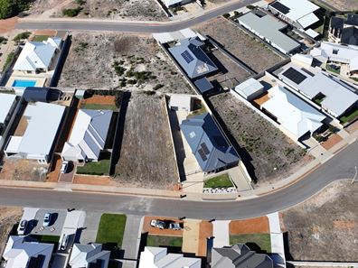 100 North Shore Drive, Dongara WA 6525