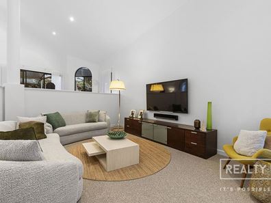 23 Oliver Street, Scarborough WA 6019