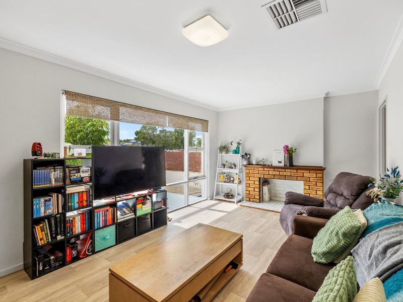 615 Metcalfe Road, Lynwood
