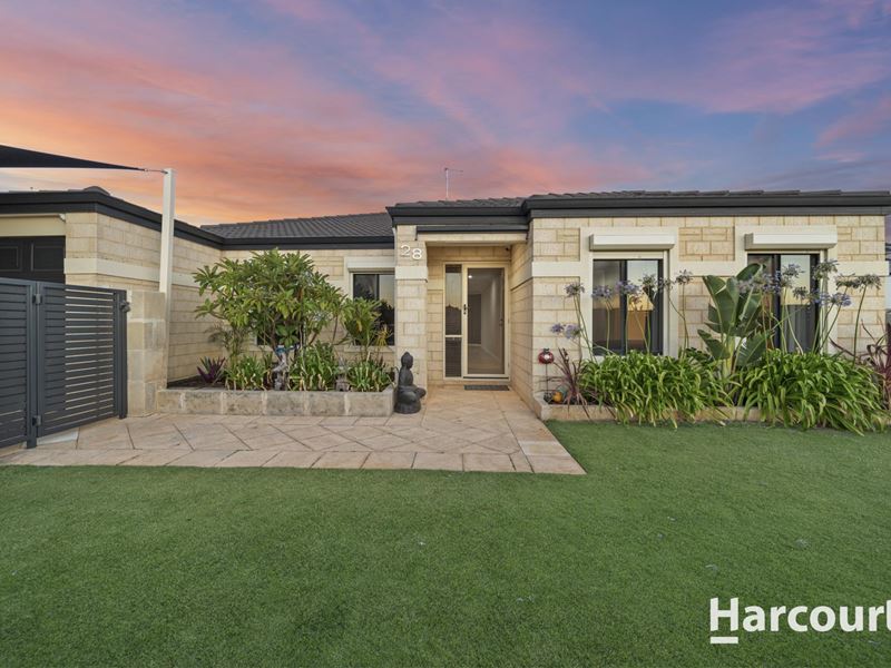 28 Chatsworth Drive, Hocking WA 6065