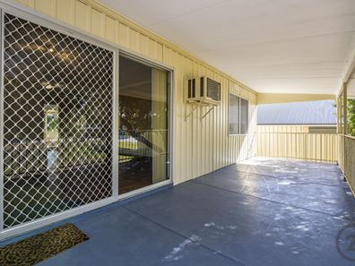 12 Lochinvar Street, Madora Bay WA 6210
