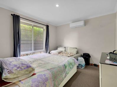 12 Podger Way, Brookdale WA 6112
