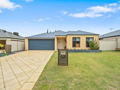16 Voltaire Way, Secret Harbour WA 6173