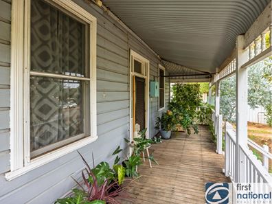 77 Gairdner Street, Northam WA 6401