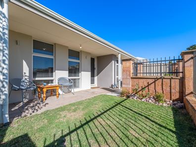 7 Sabro Lane, Caversham WA 6055