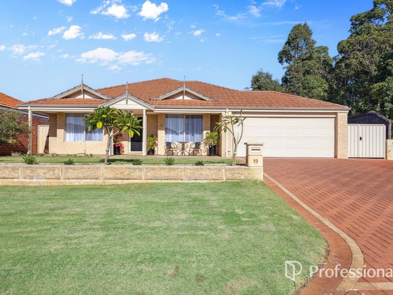 19 Possum Way, College Grove WA 6230