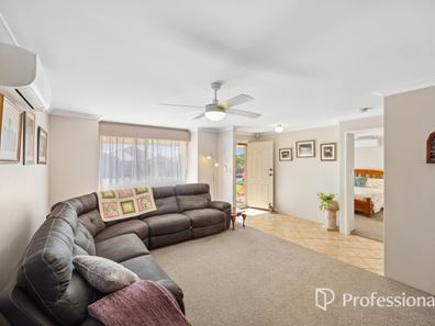 19 Possum Way, College Grove WA 6230