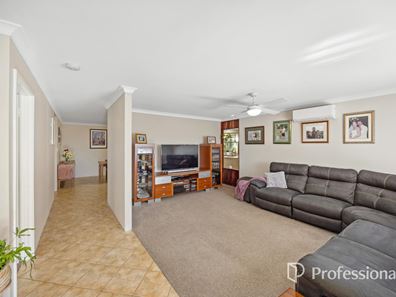 19 Possum Way, College Grove WA 6230