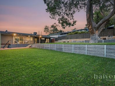 11 Jason Street, Melville WA 6156