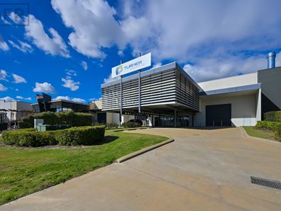 102 Discovery Drive, Bibra Lake WA 6163