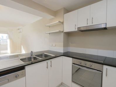 Unit 12/28 Banksia Tce, South Perth WA 6151
