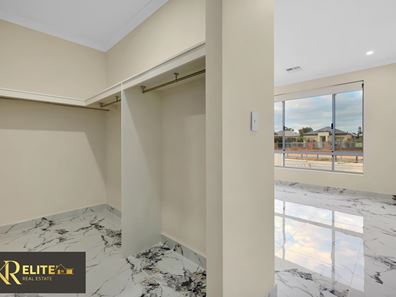 5 Beaufortia Crescent, Byford WA 6122