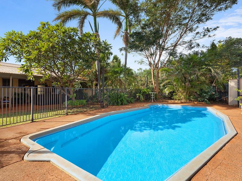 15 Patterson Crescent, Dampier