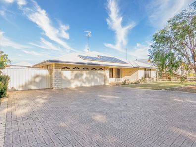 14 Riverina Avenue, Coodanup WA 6210