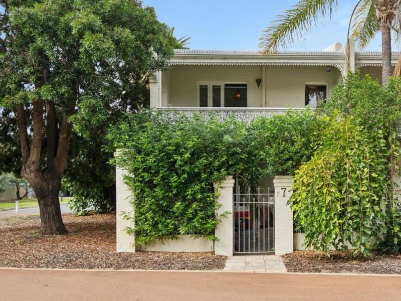 7/101 Palmerston Street, Perth