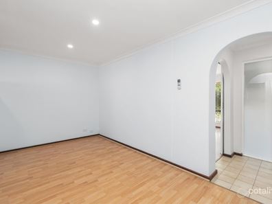 2/136 Roberts Street, Joondanna WA 6060